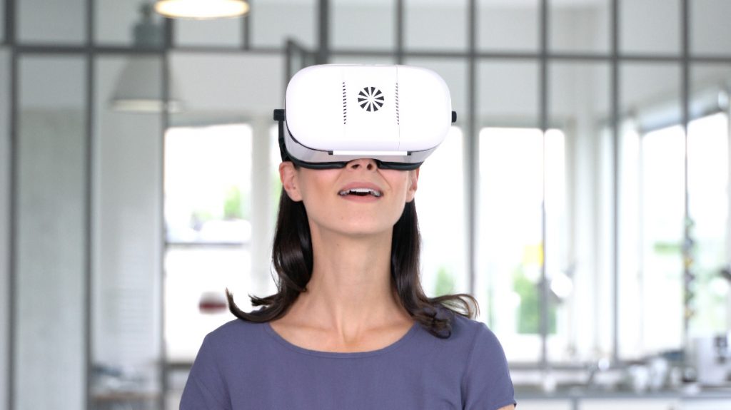 virtuelle Tour mit jeder VR-Brille in 360 Grad erleben.